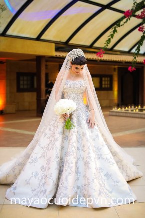 áo cưới hạ eo theit61 kế riêng